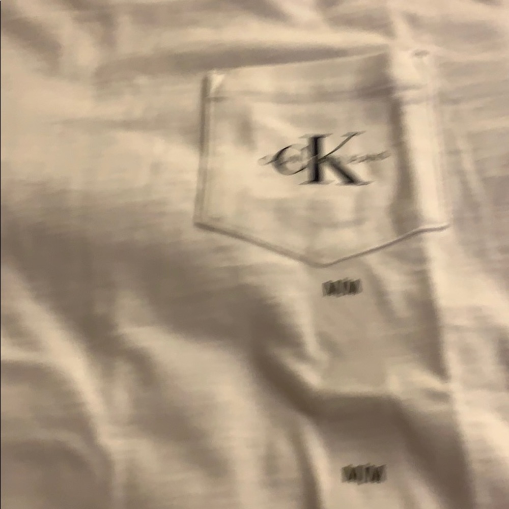 Nice white t shirt